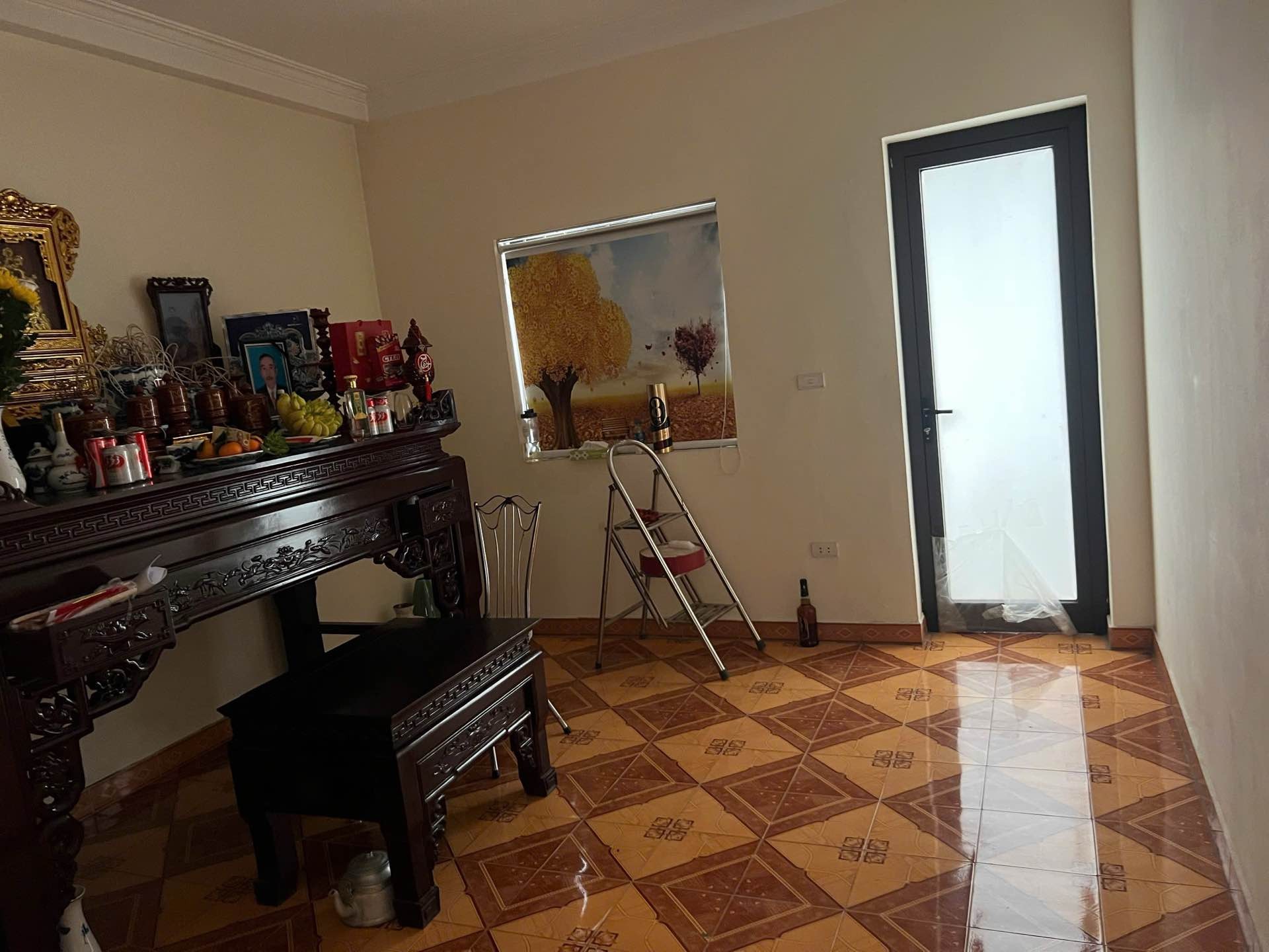 Bán nhà Ngõ 4 Cầu Bươu - diện tích 91m2 4 tầng - Ô TÔ TRÁNH - giá 25 tỷ