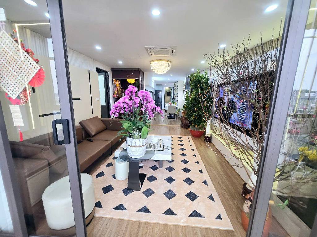 Bán nhà Kim Giang - diện tích 119m2 8 tầng - Thang máy - giá 30,5 tỷ