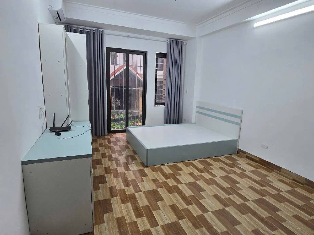 Bán nhà Kim Giang - diện tích 119m2 8 tầng - Thang máy - giá 30,5 tỷ