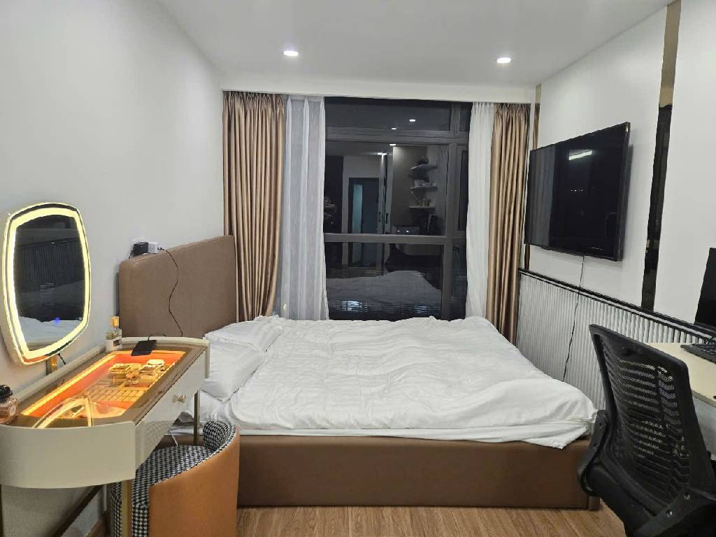 Bán nhà Kim Giang - diện tích 119m2 8 tầng - Thang máy - giá 30,5 tỷ