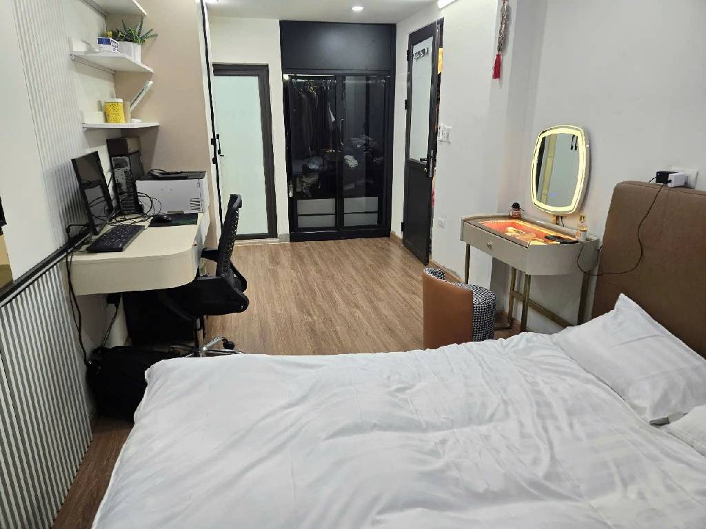 Bán nhà Kim Giang - diện tích 119m2 8 tầng - Thang máy - giá 30,5 tỷ