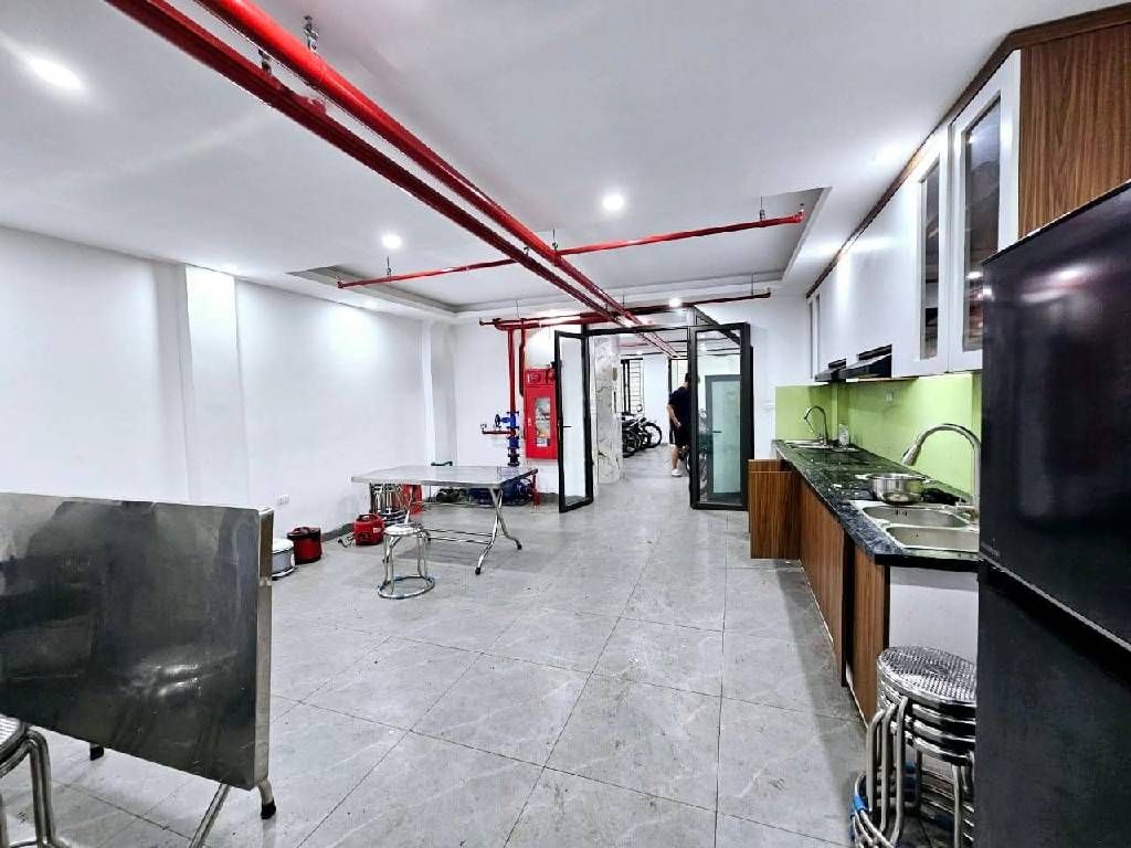 Bán nhà Pháo Đài Láng - diện tích 71m2 7 tầng - Thang máy - giá 27,5 tỷ