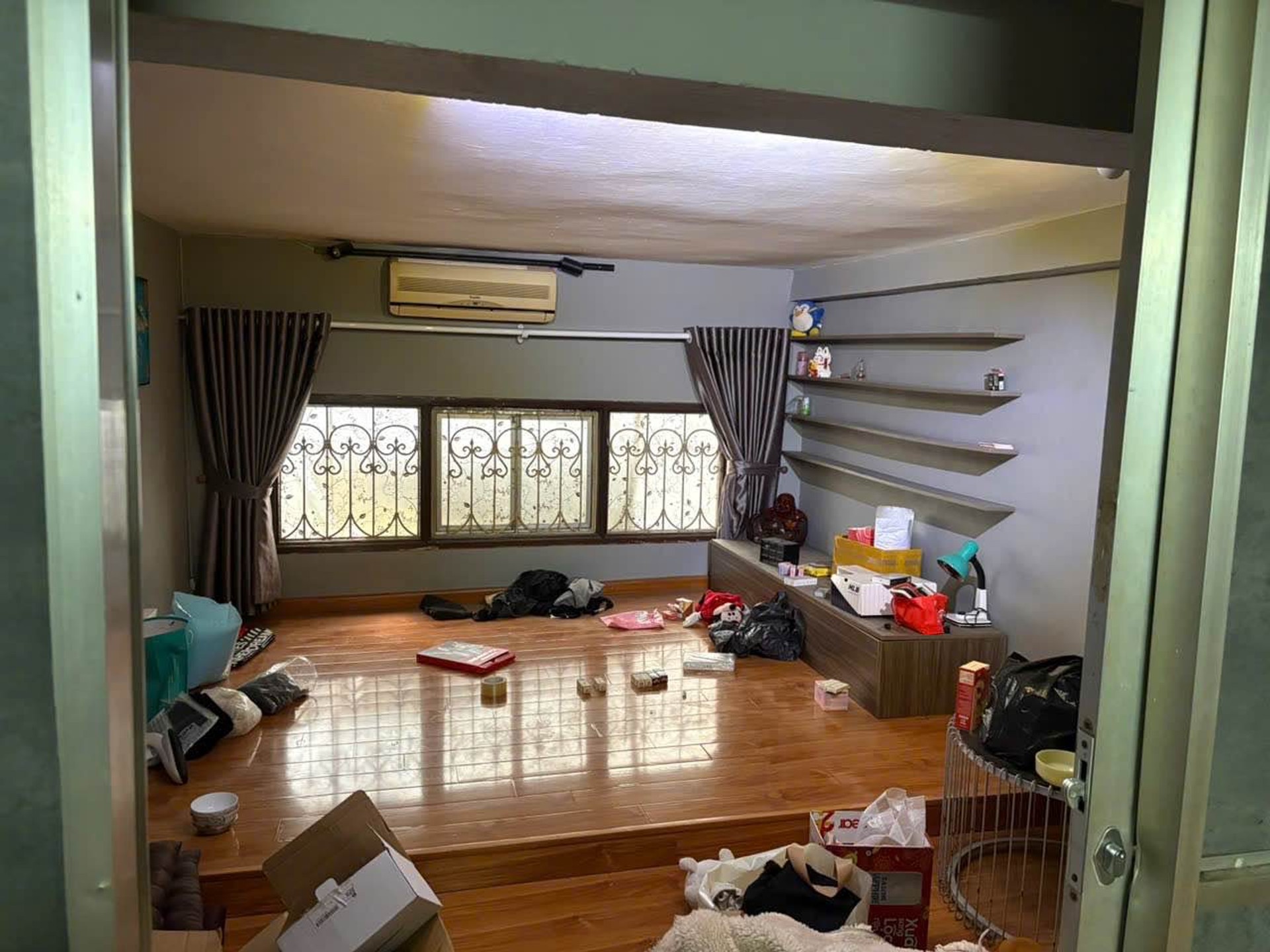 Bán nhà Kim Ngưu - diện tích 18m2 4 tầng - ô tô qua nhà - giá 6,3 tỷ