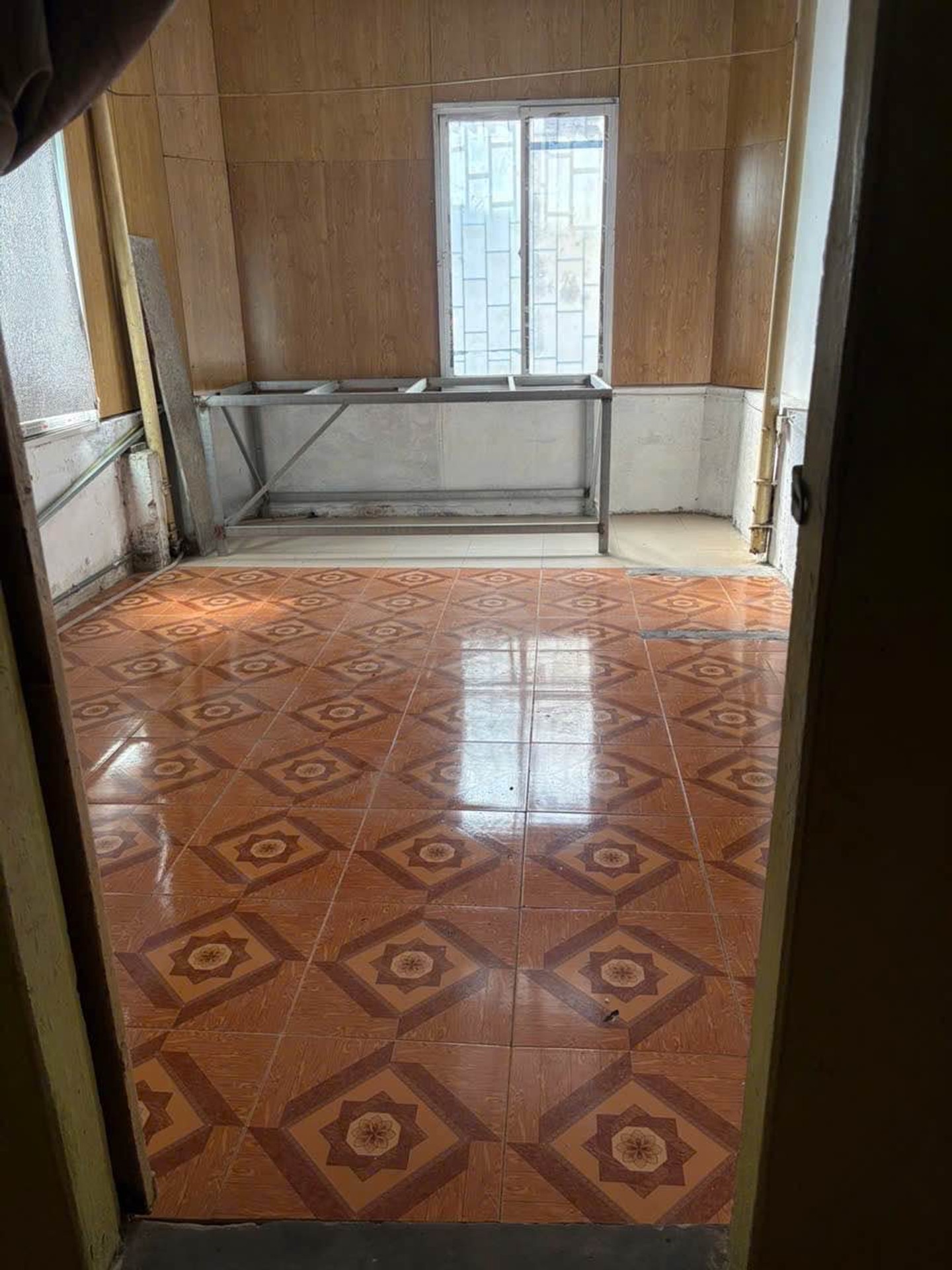 Bán nhà Kim Ngưu - diện tích 18m2 4 tầng - ô tô qua nhà - giá 6,3 tỷ