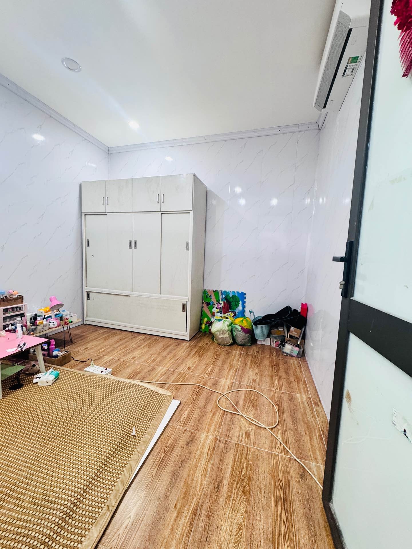 Bán nhà Minh Khai - diện tích 45m2 1 tầng - Kinh doanh đỉnh - giá 4,7 tỷ