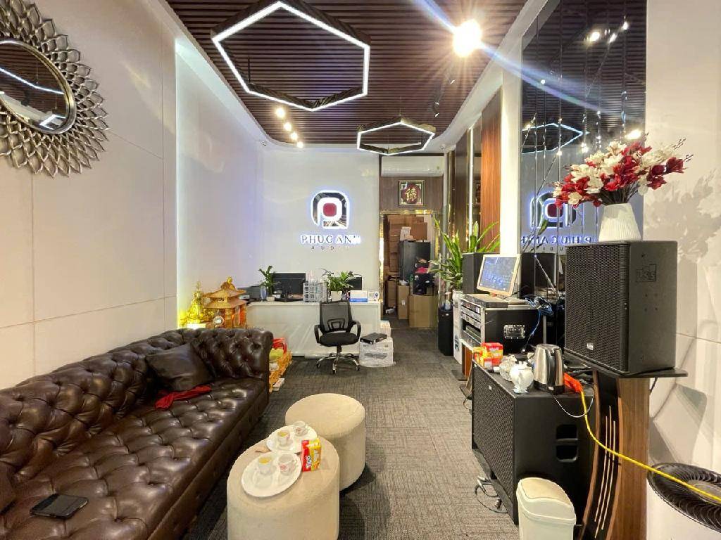 Bán nhà Đại La - diện tích 76m2 5 tầng - Mặt phố kinh doanh sầm uất - giá 44 tỷ