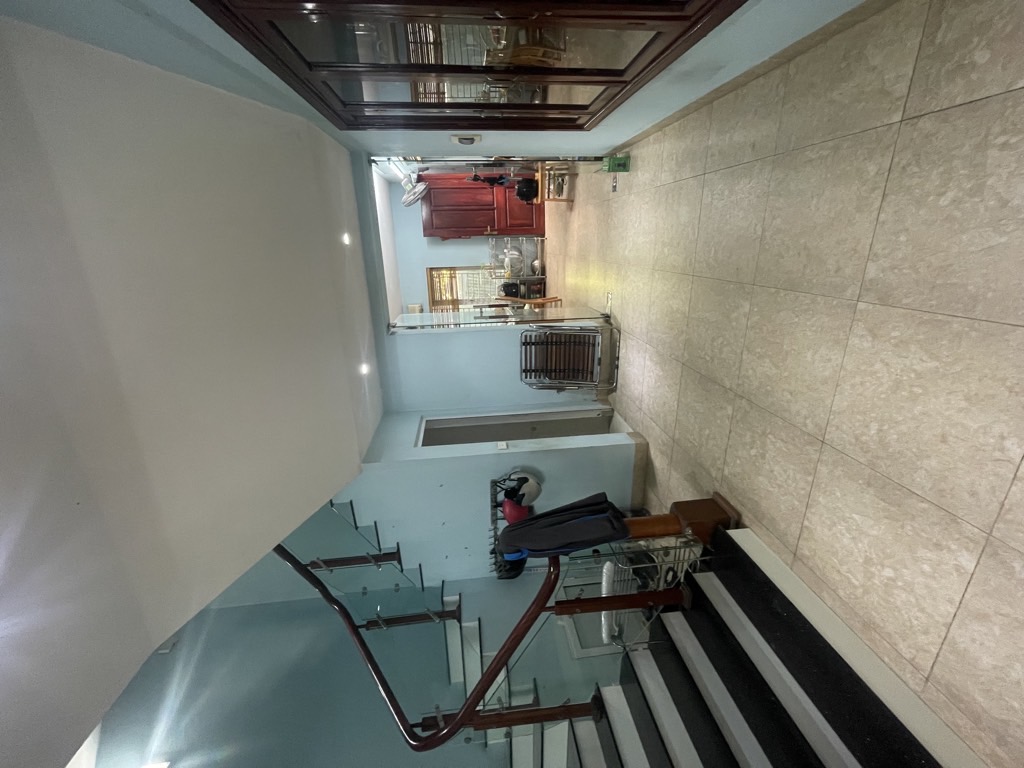 Bán nhà Tân Khai - diện tích 144m2 4 tầng - Gần phố - giá 18 tỷ