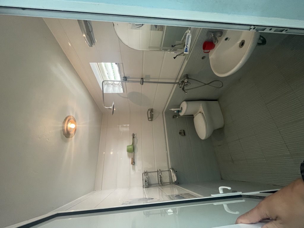Bán nhà Tân Khai - diện tích 144m2 4 tầng - Gần phố - giá 18 tỷ