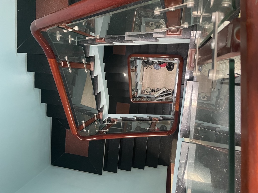Bán nhà Tân Khai - diện tích 144m2 4 tầng - Gần phố - giá 18 tỷ