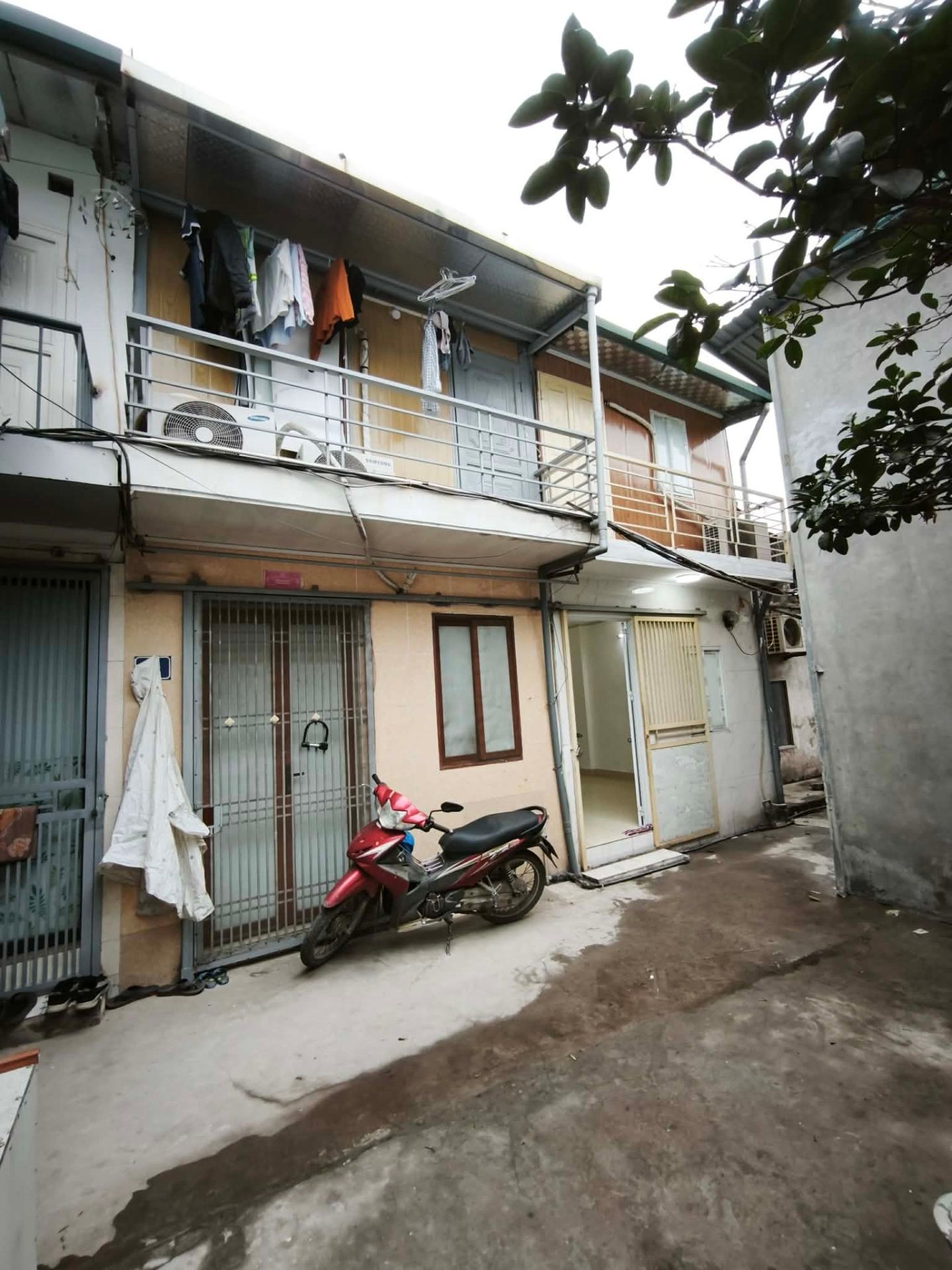 Bán nhà Lĩnh Nam - diện tích 23m2 2 tầng - Nhà 2 tầng nhỏ tiền - giá 1,36 tỷ