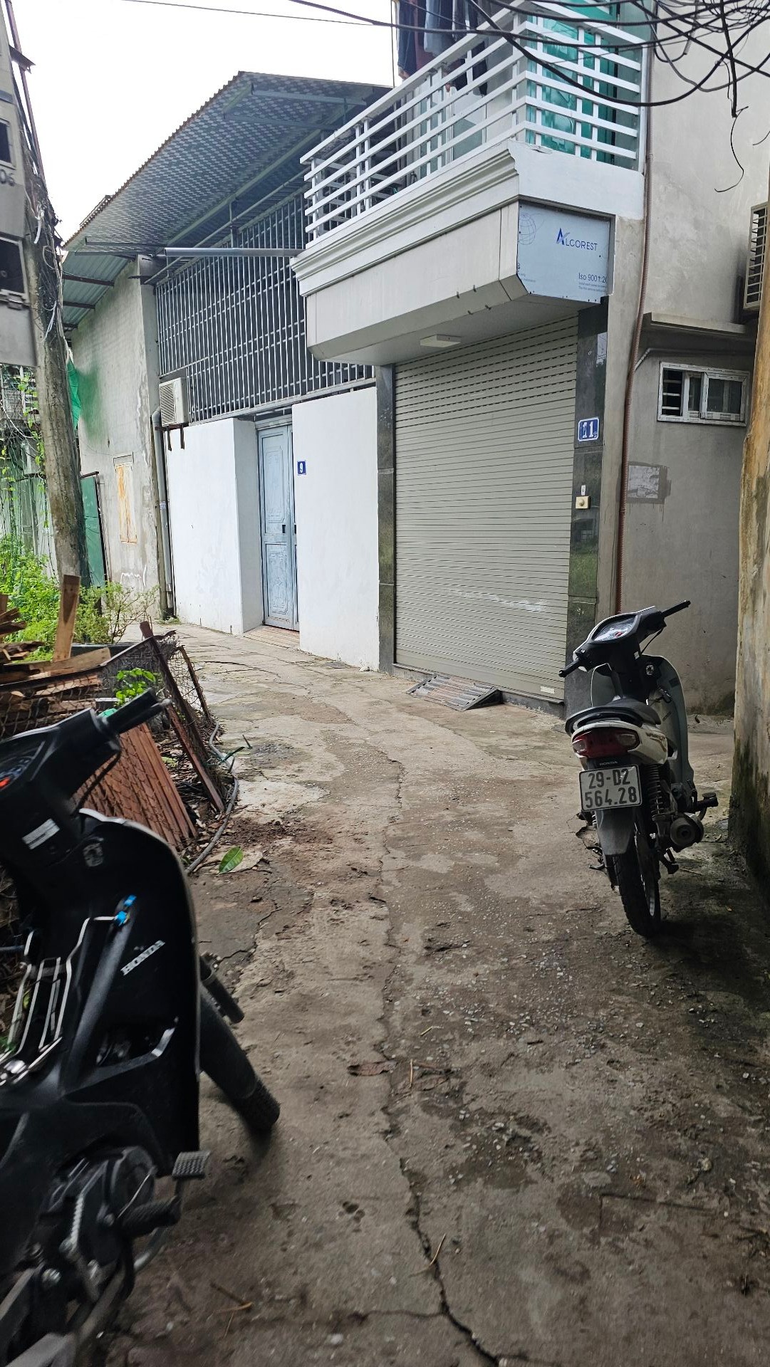 Bán nhà Lĩnh Nam - diện tích 23m2 2 tầng - Nhà 2 tầng nhỏ tiền - giá 1,36 tỷ