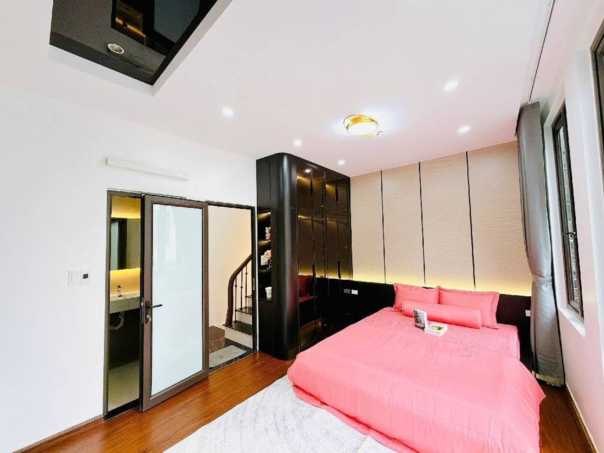 Bán nhà Hoàng Mai - diện tích 23m2 4 tầng - 2 mặt thoáng - giá 6,86 tỷ