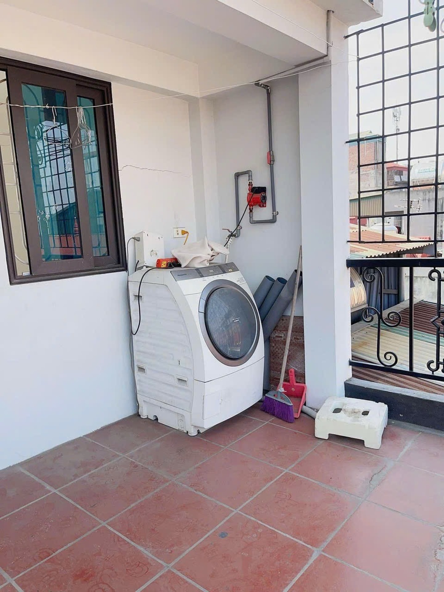 Bán nhà Hai Bà Trưng - diện tích 32m2 5 tầng - Ô TÔ CÁCH 20M - giá 6,9 tỷ