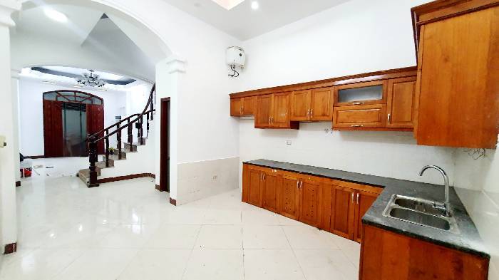 Bán nhà Nguyễn Đức Cảnh - diện tích 67m2 3 tầng - Mặt ngõ thông, kinh doanh - giá 11,8 tỷ