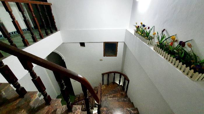 Bán nhà Nguyễn Đức Cảnh - diện tích 67m2 3 tầng - Mặt ngõ thông, kinh doanh - giá 11,8 tỷ