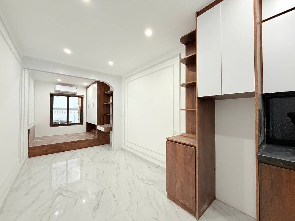 Bán nhà Khương Trung - diện tích 95m2 7 tầng - Ô TÔ TRÁNH - giá 35 tỷ