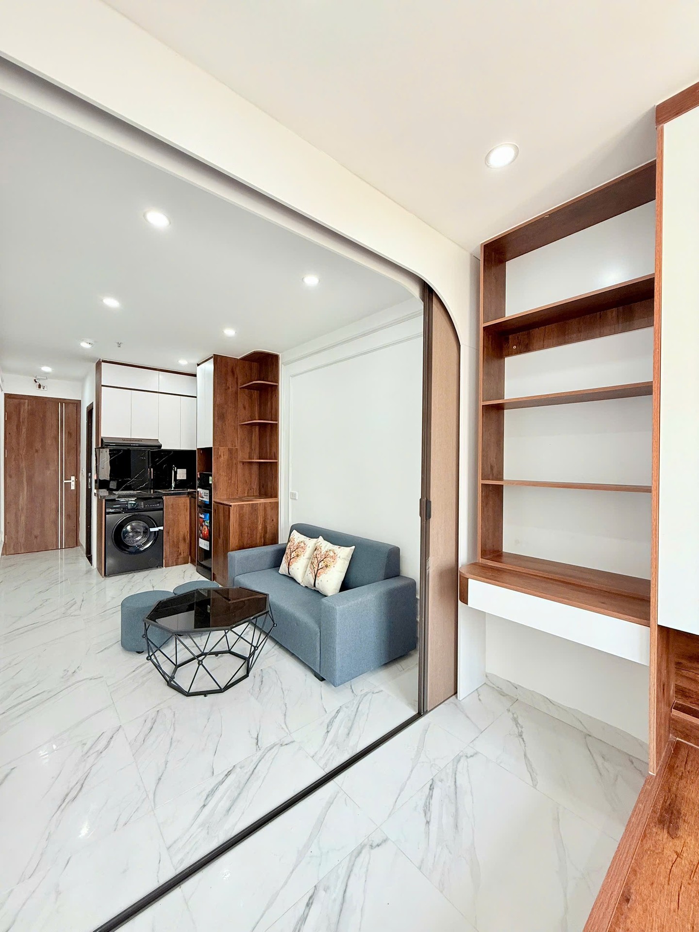 Bán nhà Khương Trung - diện tích 95m2 7 tầng - Ô TÔ TRÁNH - giá 35 tỷ