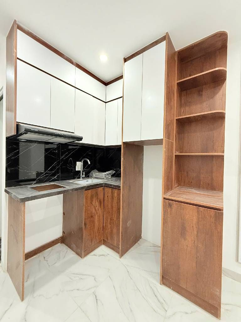 Bán nhà Khương Trung - diện tích 95m2 7 tầng - Ô TÔ TRÁNH - giá 35 tỷ