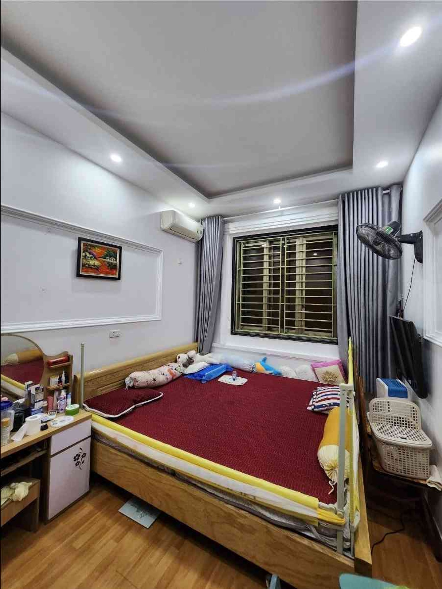 Bán nhà Khương Trung - diện tích 30m2 4 tầng - Ô tô cách 80m - giá 7,45 tỷ