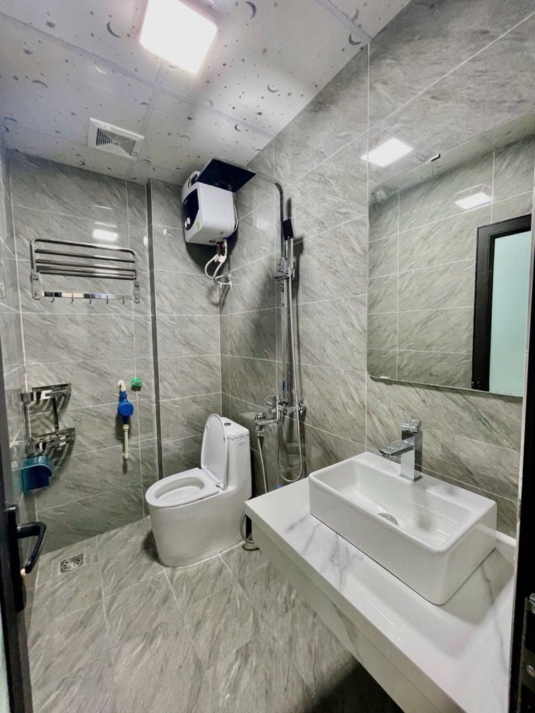 Bán nhà Dương Văn Bé - diện tích 61m2 6 tầng - Chung cư mini vừa ở vừa cho thuê - giá 16,8 tỷ