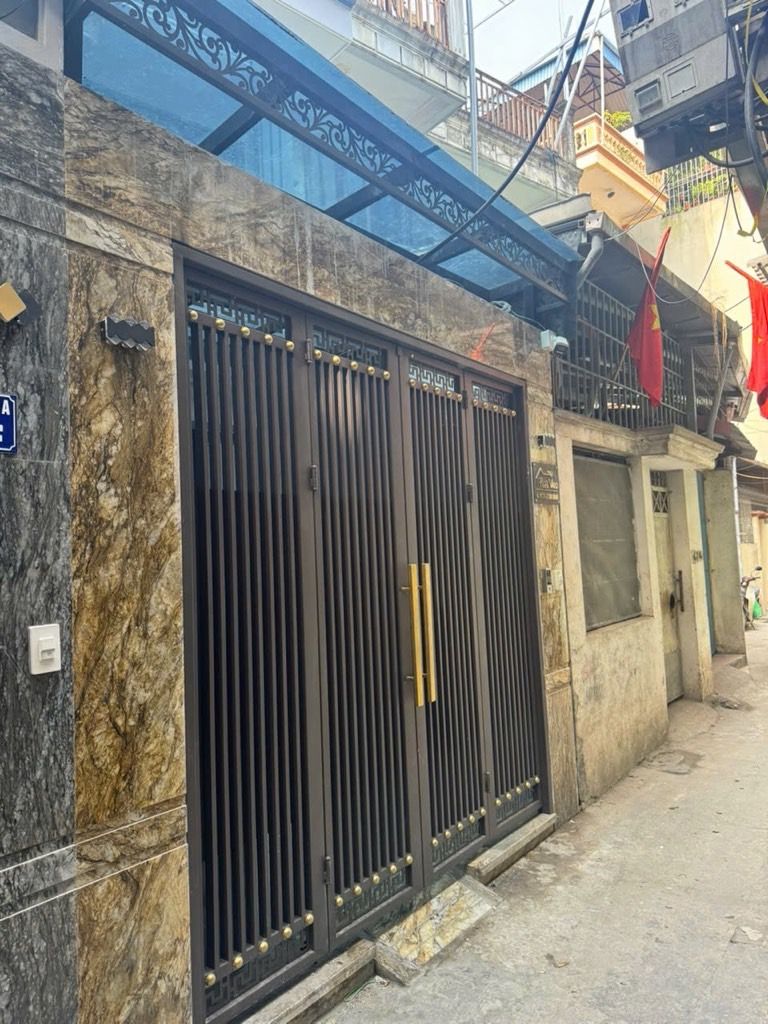 Bán nhà Dương Văn Bé - diện tích 61m2 6 tầng - Chung cư mini vừa ở vừa cho thuê - giá 16,8 tỷ