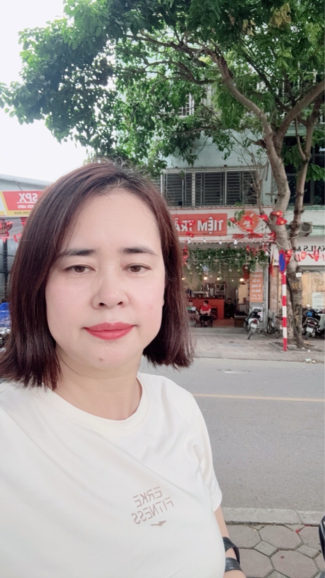 Bán nhà Vũ Tông Phan - diện tích 39m2 4 tầng - Lô góc - giá 30 tỷ