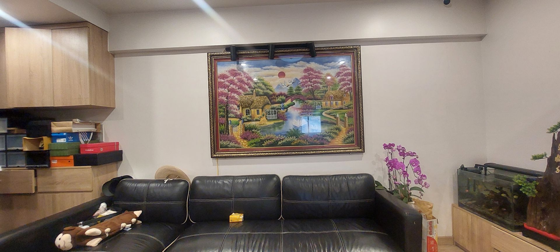 Bán nhà Hoàng Mai - diện tích 100m2 1 tầng - CĂN GÓC - NỘI THẤT ĐẸP - TIỆN ÍCH! - giá 10,8 tỷ