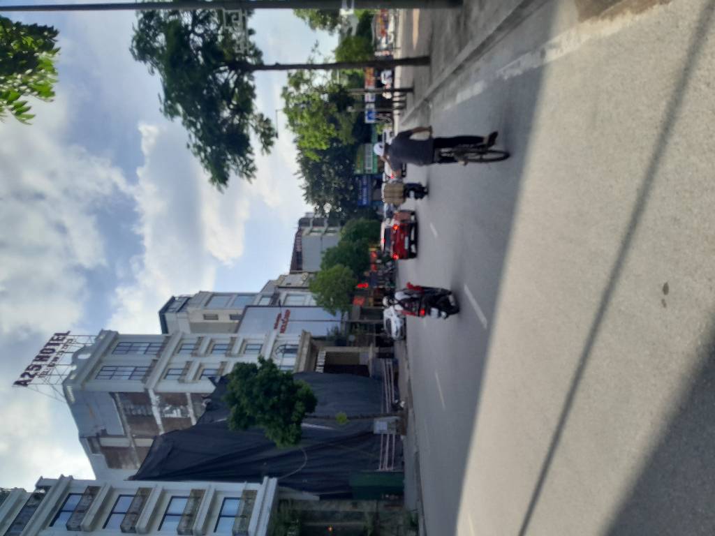 Bán nhà Miếu Đầm - diện tích 130m2 1 tầng - Cách ô tô 1 bước chân - giá 29 tỷ