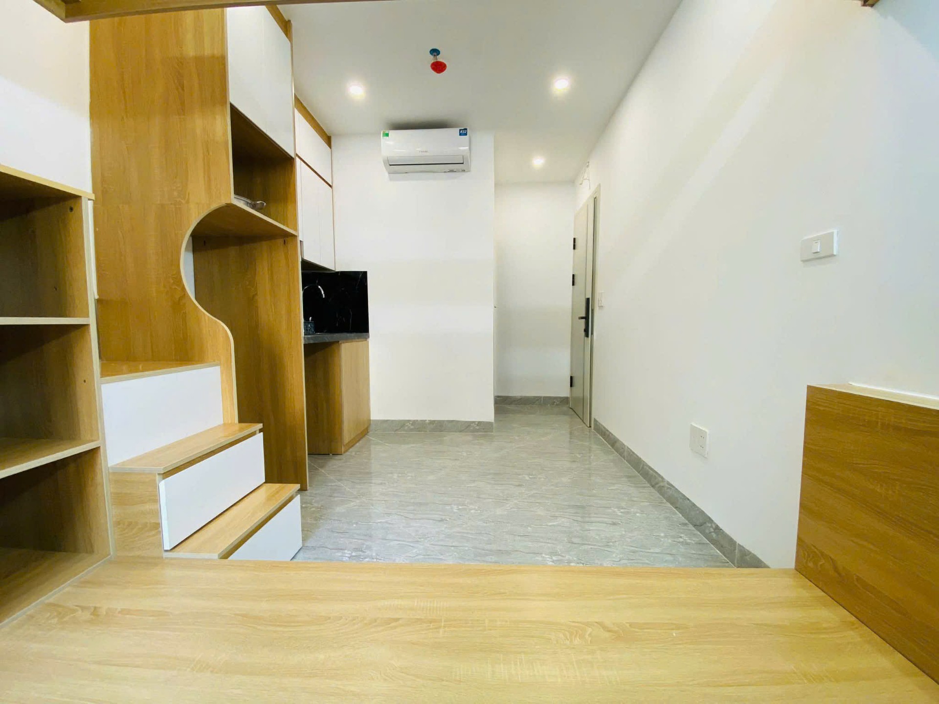 Bán nhà Chính Kinh - diện tích 75m2 7 tầng - Cực hiếm - giá 19 tỷ