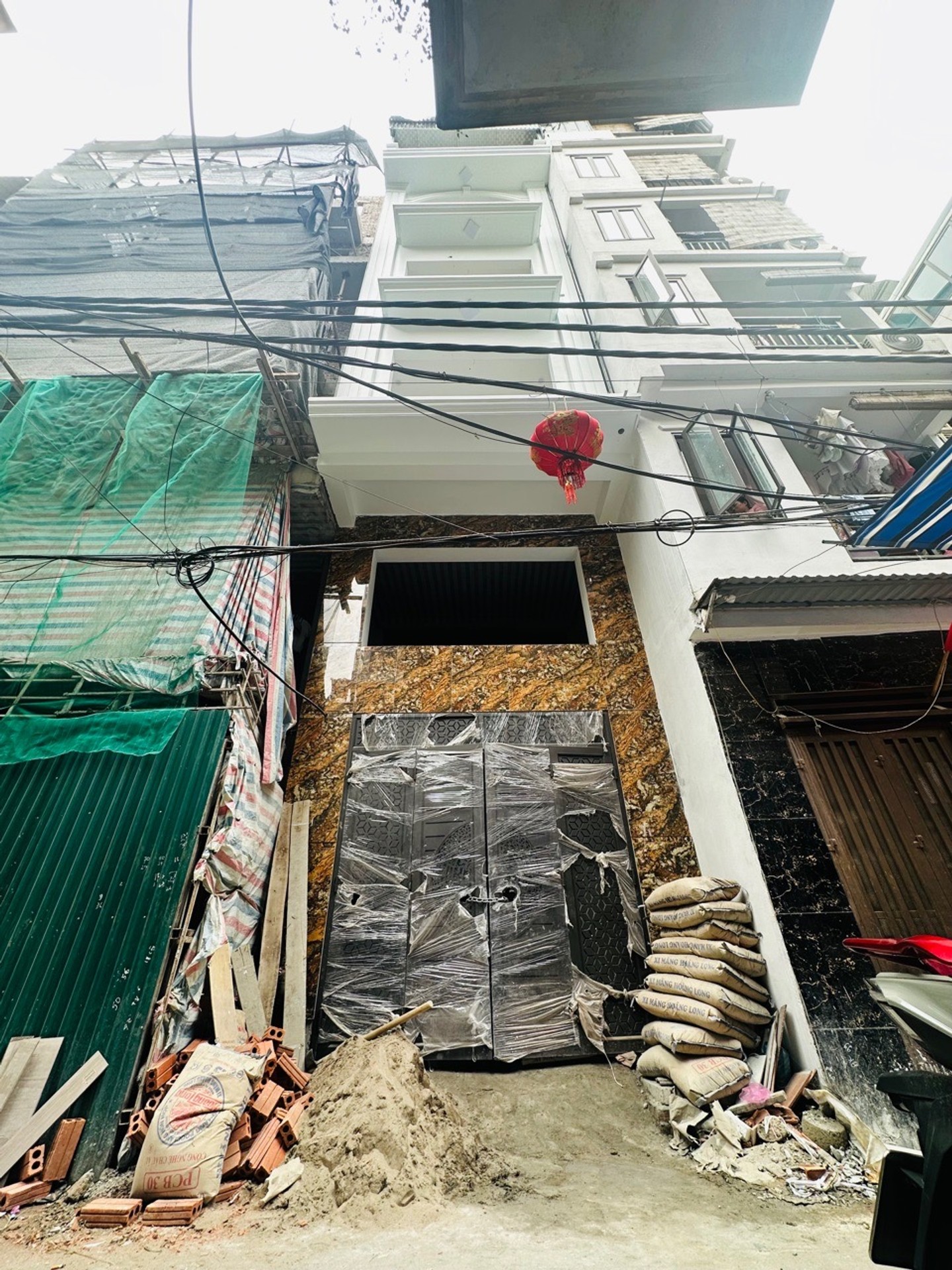 Bán nhà Trường Chinh - diện tích 66m2 7 tầng - thang máy, ô tô đỗ cửa - giá 25,5 tỷ