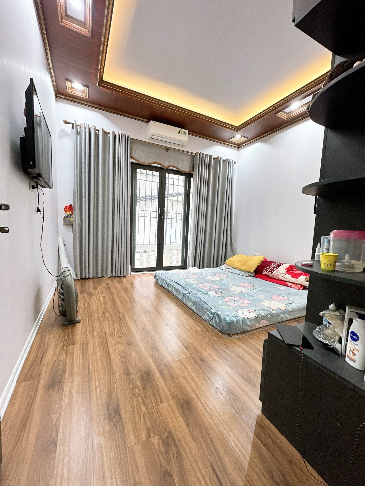 Bán nhà Tân Mai - diện tích 50m2 3 tầng - Cực hiếm - giá 13,5 tỷ