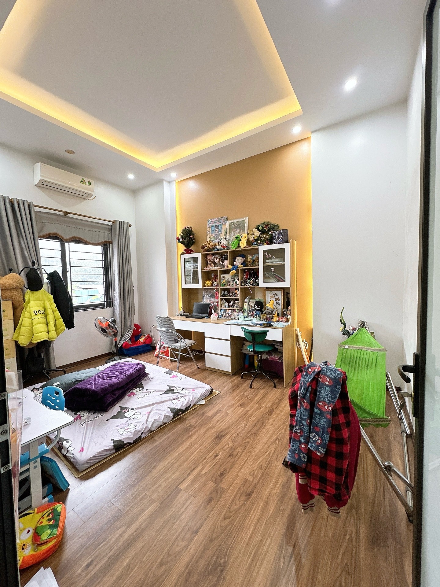 Bán nhà Tân Mai - diện tích 50m2 3 tầng - Cực hiếm - giá 13,5 tỷ