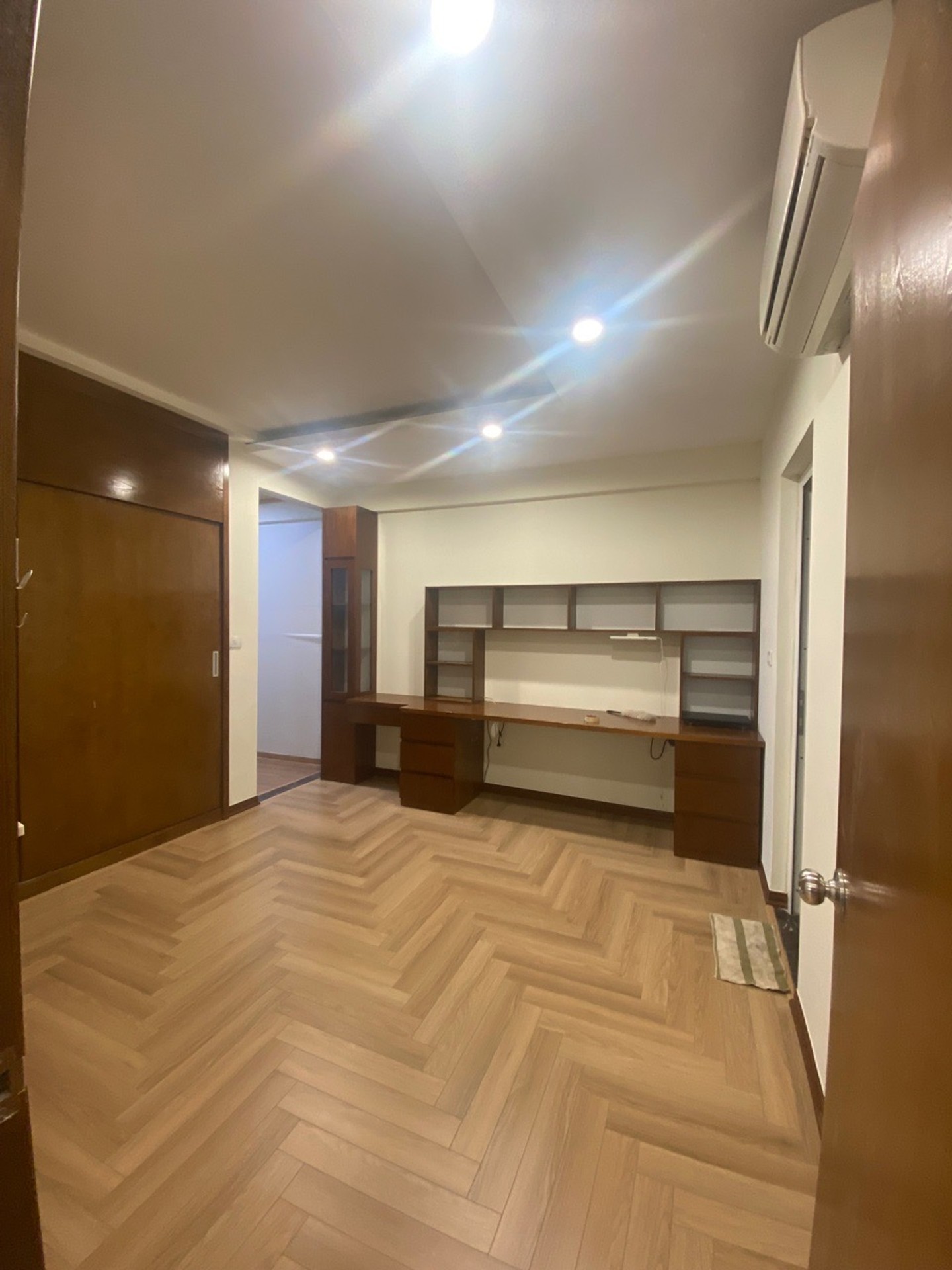 Bán nhà Tam Trinh - diện tích 107m2 31 tầng - Căn hộ lô góc 2 mặt thoáng - giá 7,4 tỷ