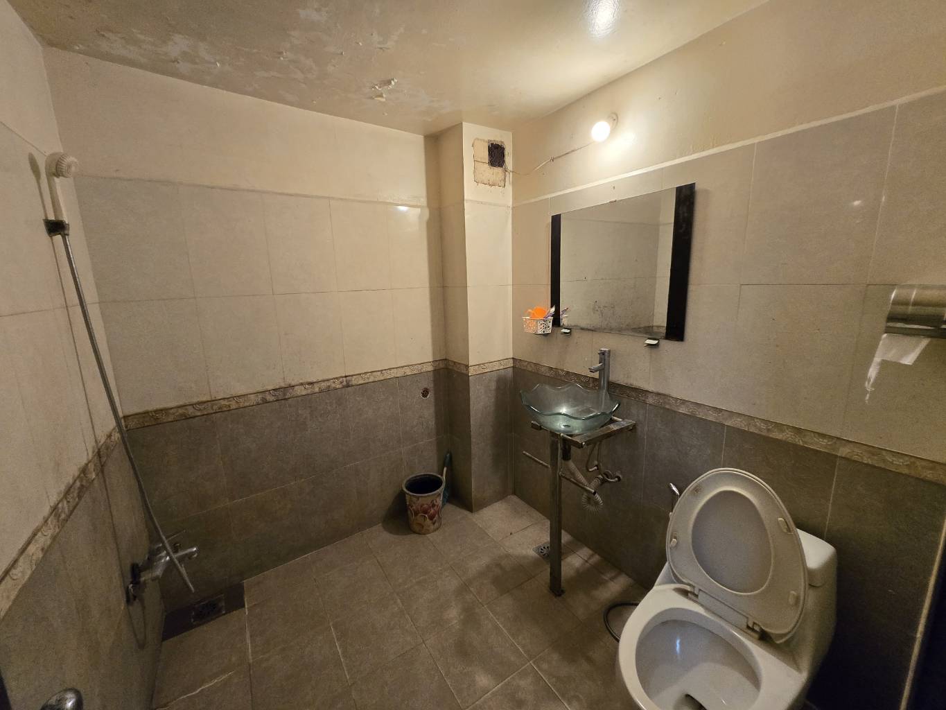 Bán nhà Minh Khai - diện tích 70m2 4 tầng - Ô TÔ LÝ THUYẾT - giá 16,5 tỷ