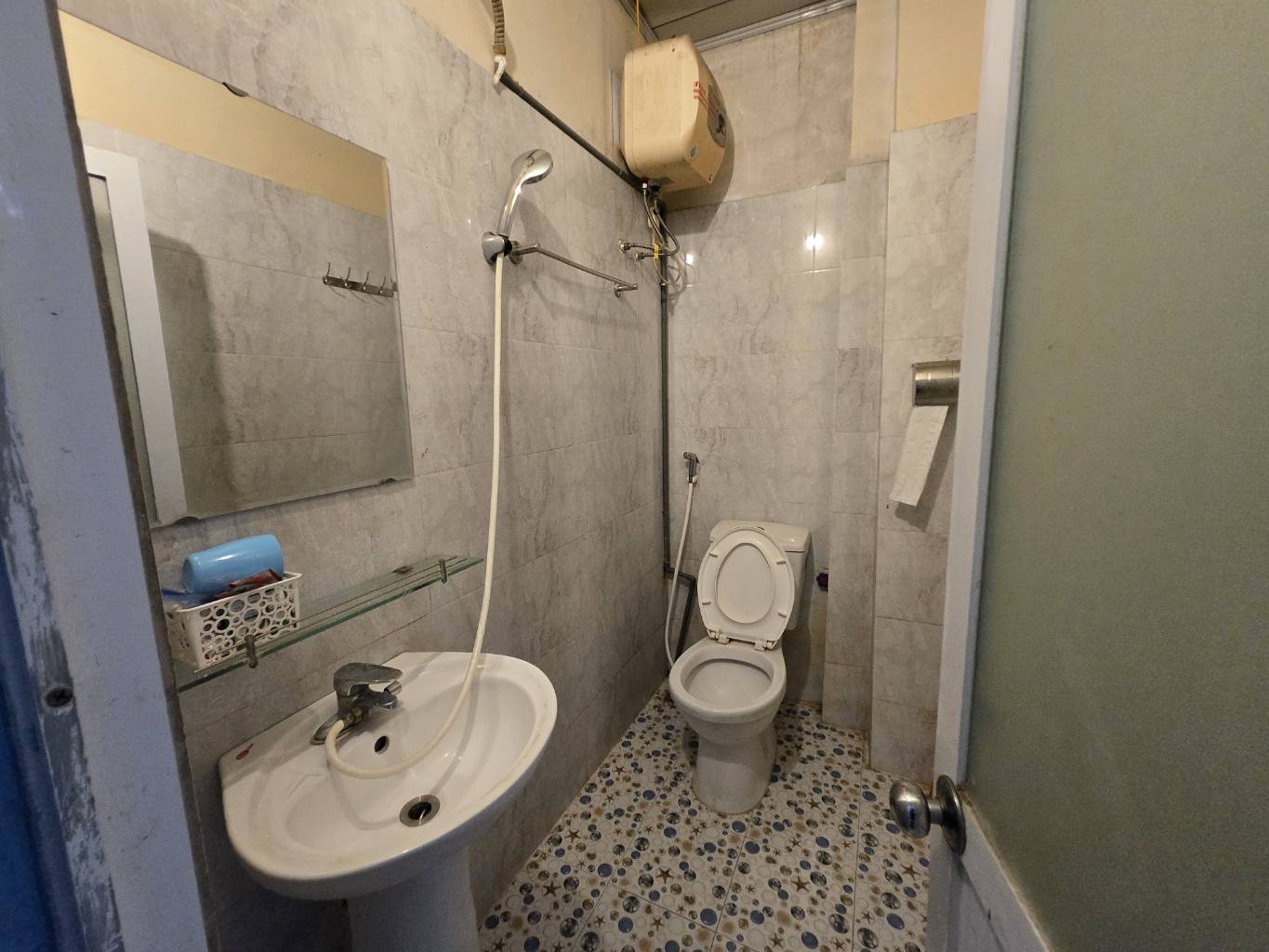 Bán nhà Minh Khai - diện tích 70m2 4 tầng - Ô TÔ LÝ THUYẾT - giá 16,5 tỷ