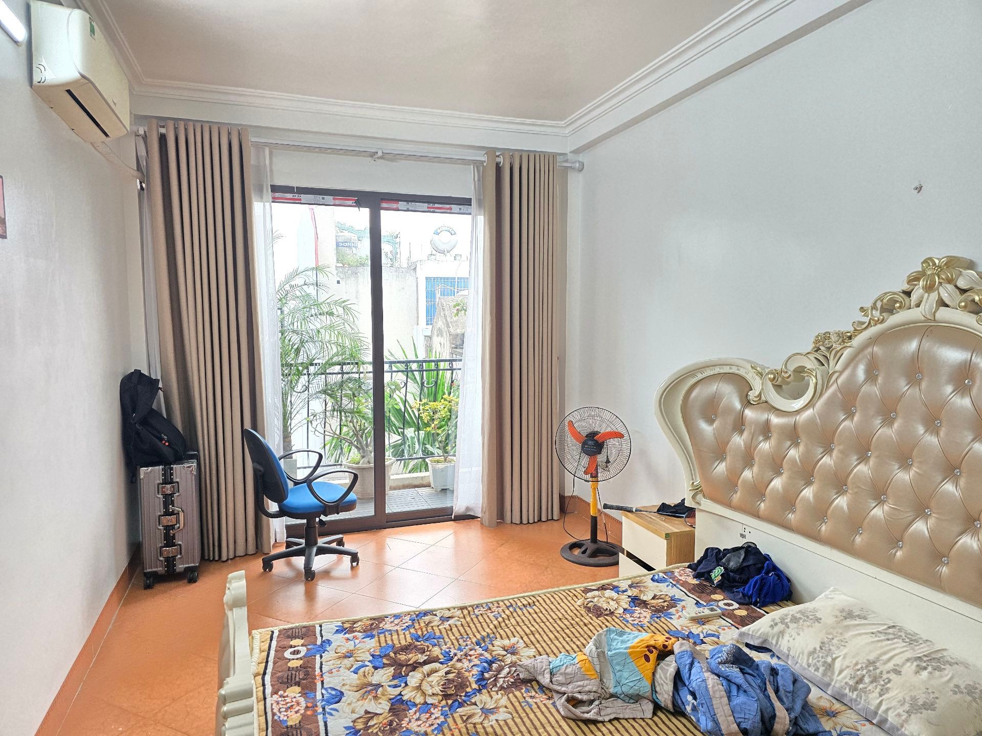 Bán nhà Nguyễn Chính - diện tích 59m2 5 tầng - Ô tô tránh - giá 21,95 tỷ