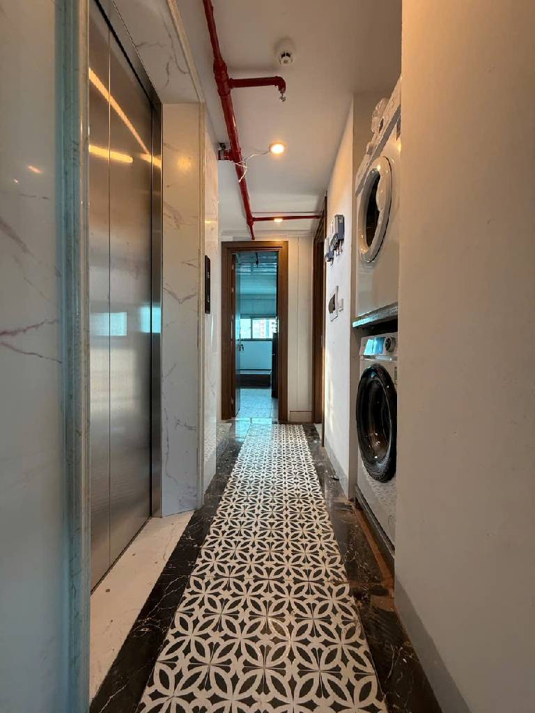 Bán nhà Trương Định - diện tích 59m2 7 tầng - Thang máy, 18 phòng khép kín - giá 13,5 tỷ
