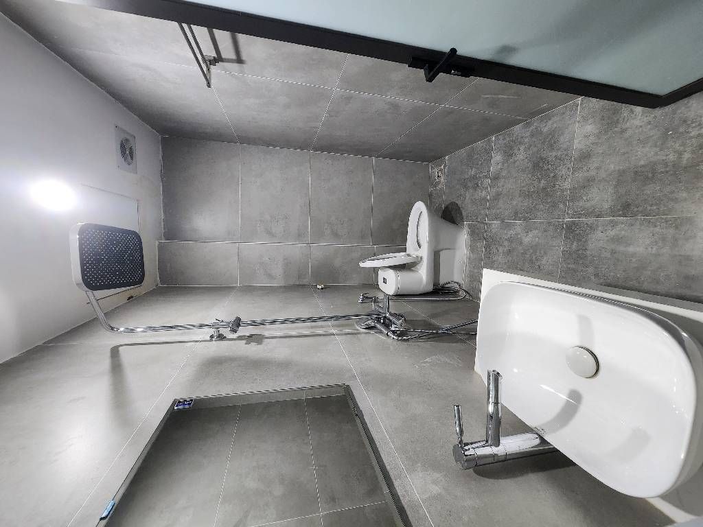 Bán nhà Ngũ Nhạc - diện tích 44m2 5 tầng - ô tô vào trong nhà - giá 12,5 tỷ