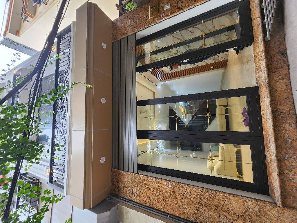 Bán nhà Ngũ Nhạc - diện tích 44m2 5 tầng - ô tô vào trong nhà - giá 12,5 tỷ
