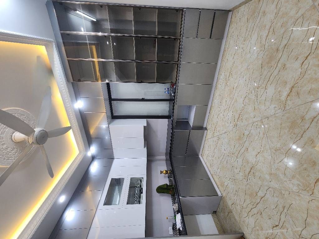 Bán nhà Ngũ Nhạc - diện tích 44m2 5 tầng - ô tô vào trong nhà - giá 12,5 tỷ