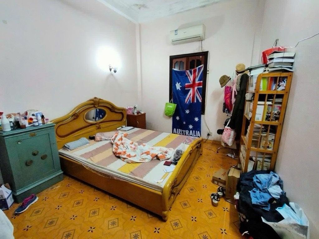 Bán nhà Triều Khúc - diện tích 146m2 5 tầng - Ô tô tránh - giá 32,9 tỷ