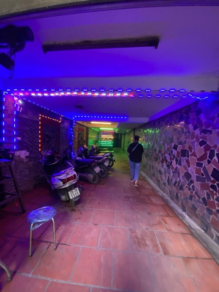 Bán nhà Triều Khúc - diện tích 146m2 5 tầng - Ô tô tránh - giá 32,9 tỷ