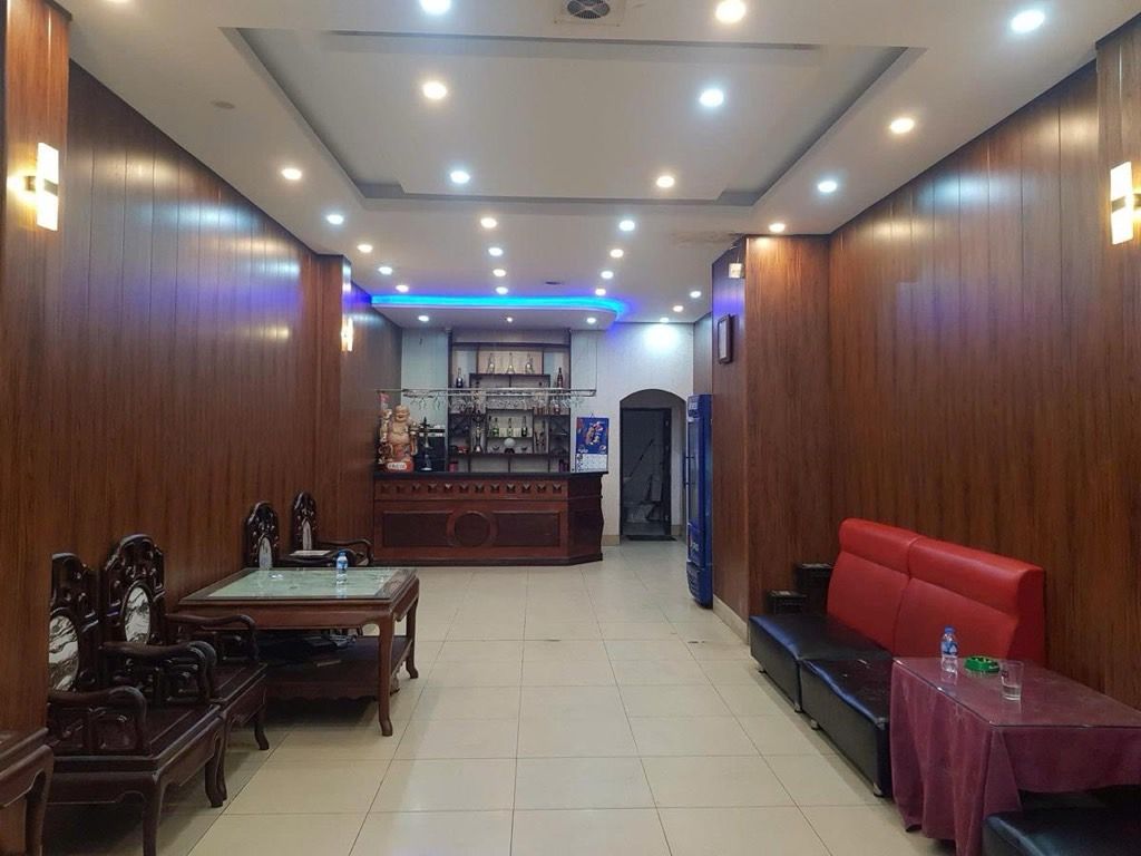 Bán nhà Triều Khúc - diện tích 146m2 5 tầng - Ô tô tránh - giá 32,9 tỷ