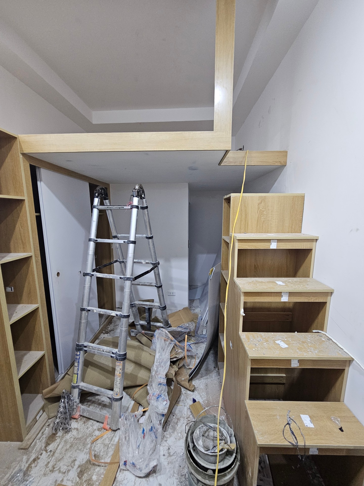 Bán nhà Định Công - diện tích 105m2 7 tầng - Thoáng trước, sau - giá 31,5 tỷ