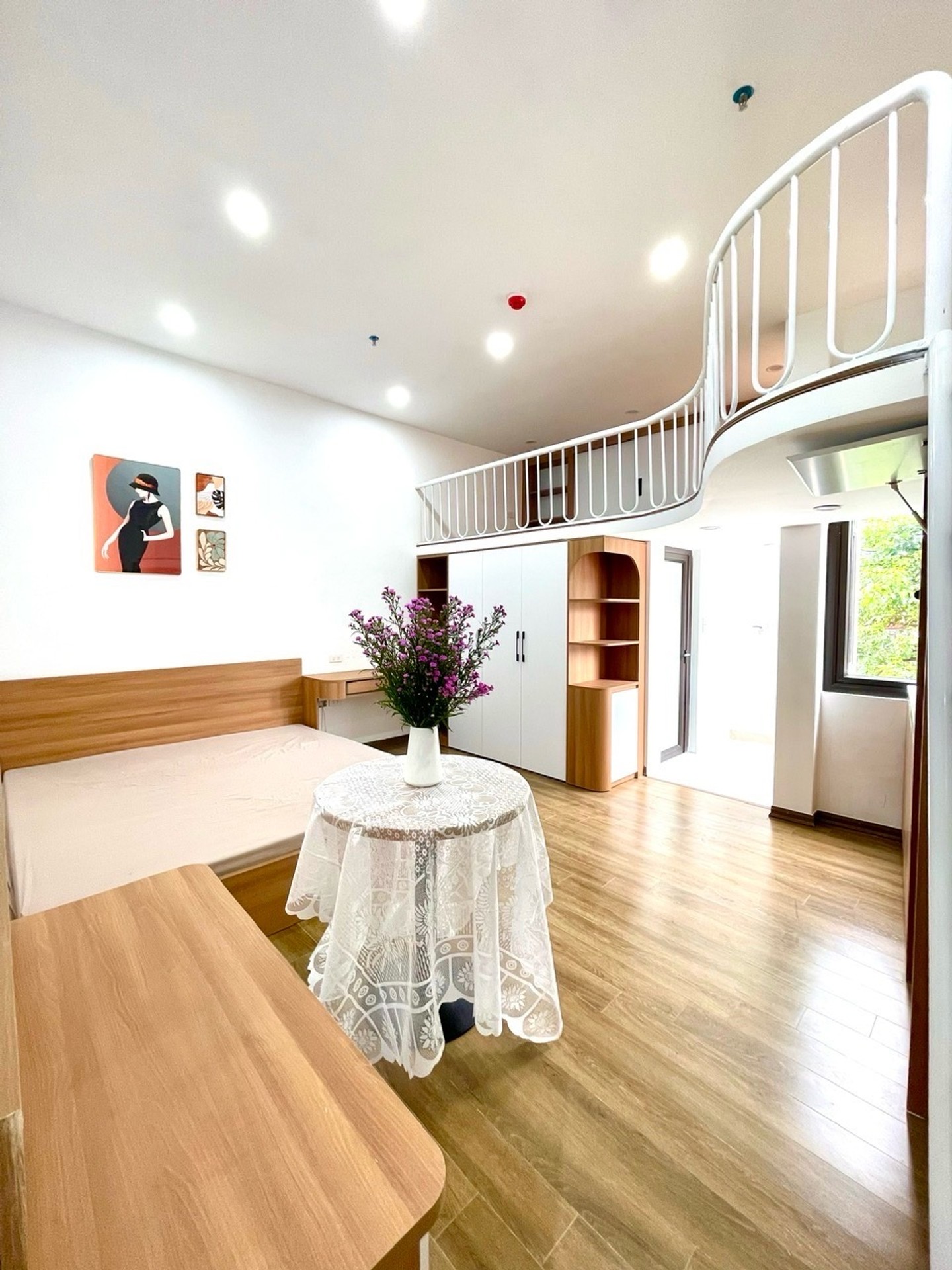 Bán nhà Ngõ Quỳnh - diện tích 91m2 6 tầng - Lô góc, thang máy - giá 22,3 tỷ
