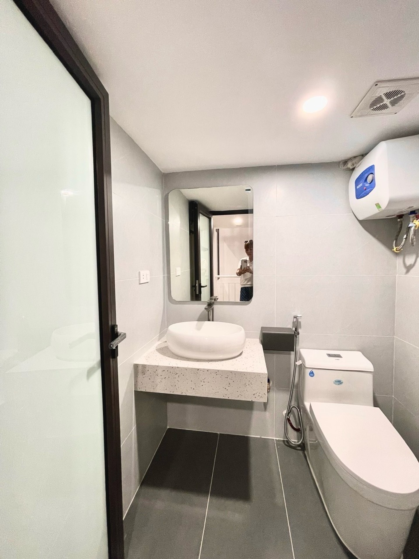Bán nhà Ngõ Quỳnh - diện tích 91m2 6 tầng - Lô góc, thang máy - giá 22,3 tỷ