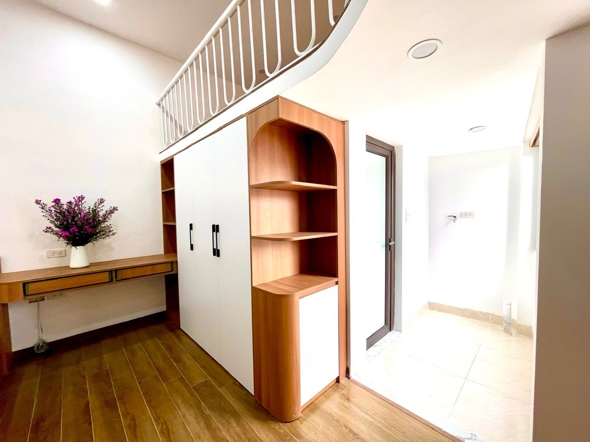 Bán nhà Ngõ Quỳnh - diện tích 91m2 6 tầng - Lô góc, thang máy - giá 22,3 tỷ