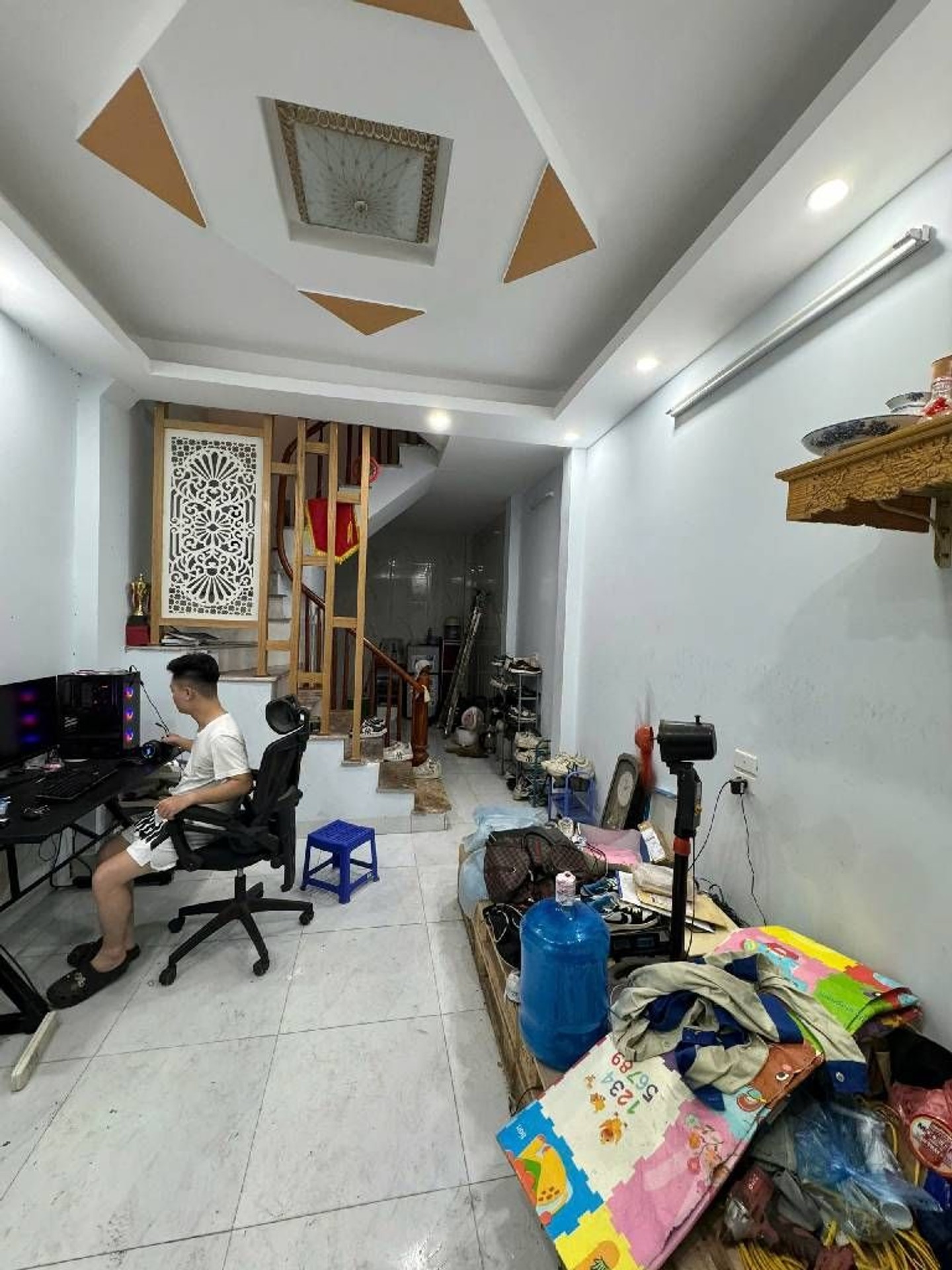 Bán nhà Lĩnh Nam - diện tích 31m2 4 tầng - gần ô tô - giá 6,5 tỷ