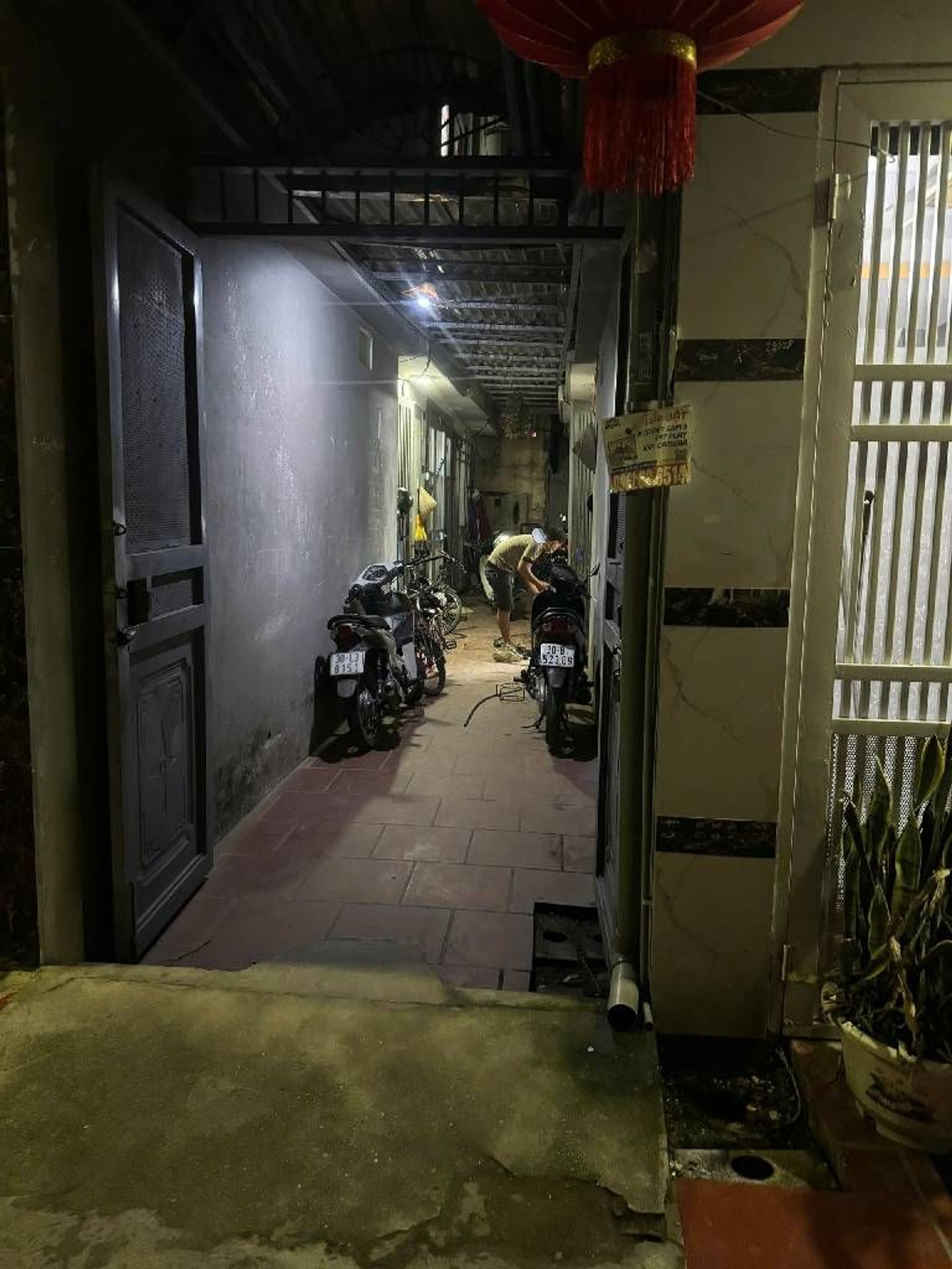 Bán nhà Lĩnh Nam - diện tích 31m2 4 tầng - gần ô tô - giá 6,5 tỷ