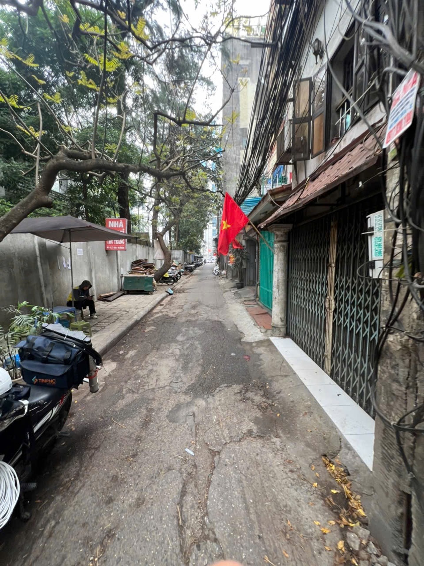 Bán nhà Lê Đại Hành - diện tích 64m2 1 tầng - Mảnh đất vàng còn sót lại - giá 28,5 tỷ